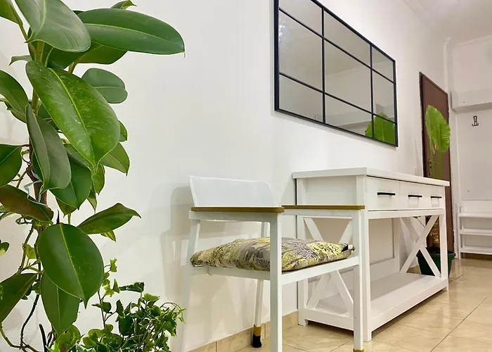 Delight City Apartment